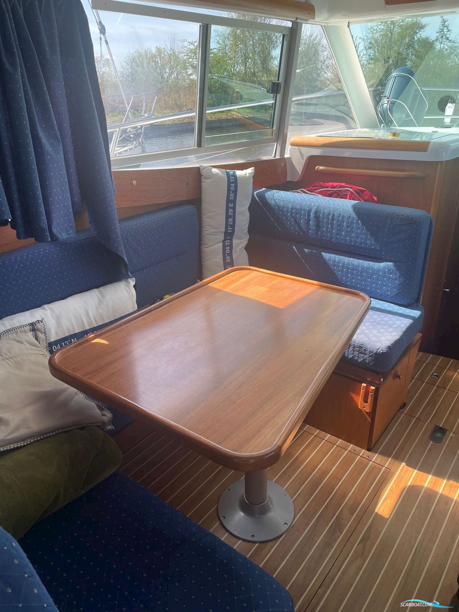Jeanneau Merry Fisher 925