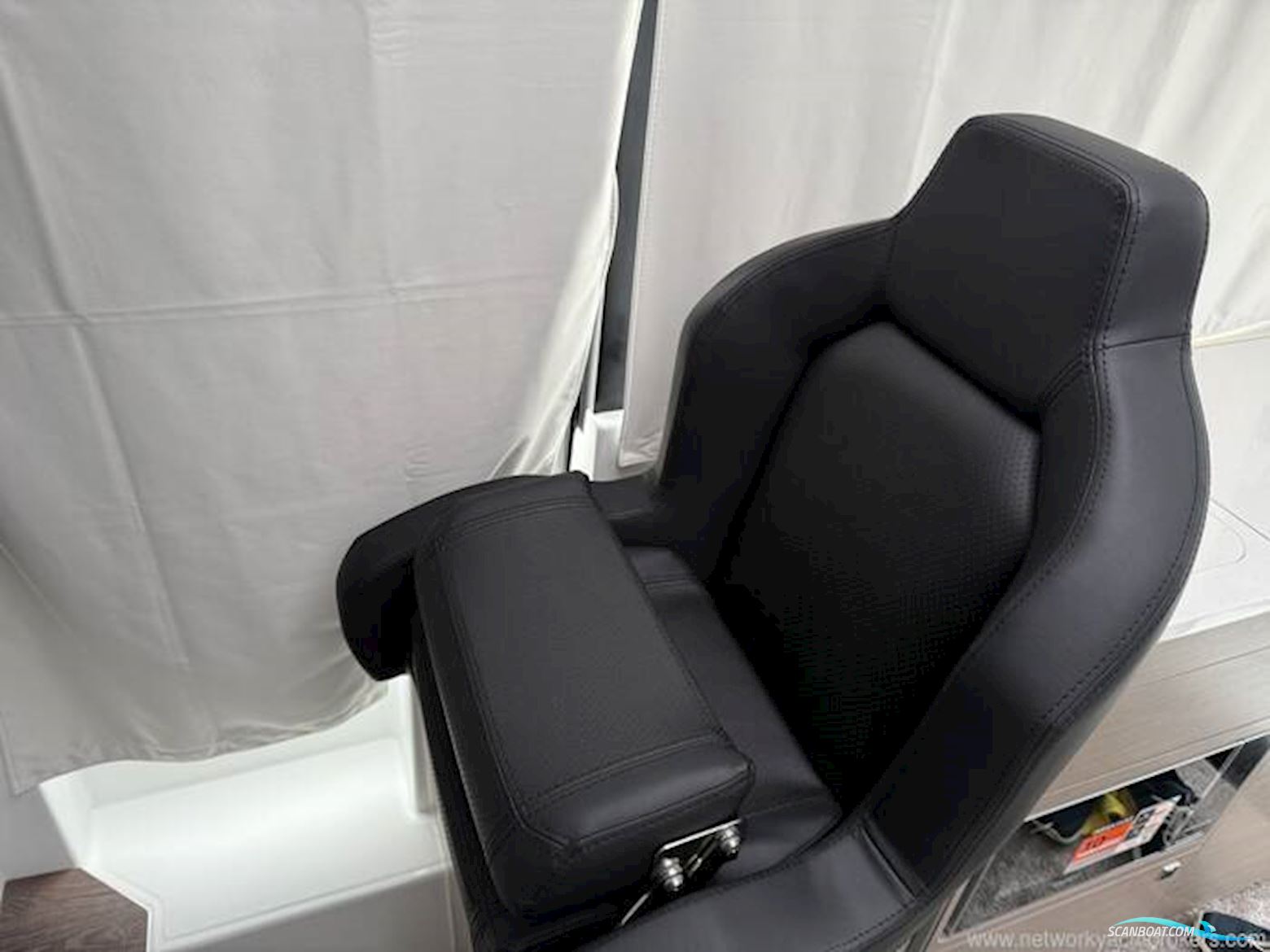 Jeanneau Merryfisher 895 S2