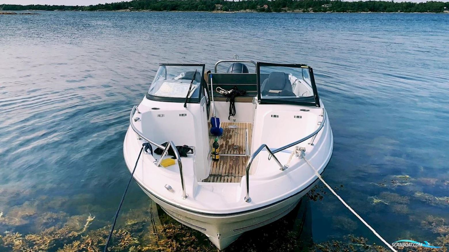 JEANNEAU MOTORBÅT 6,5 BR