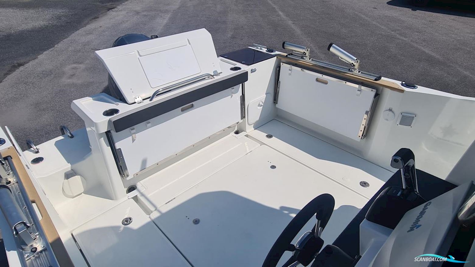 JEANNEAU MOTORBÅT 795 MERRY FISHER MARLIN