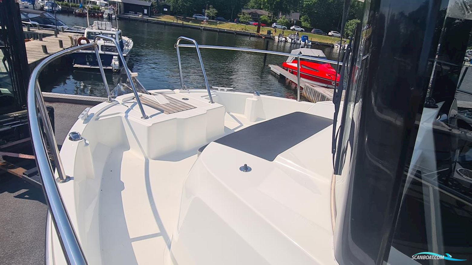 JEANNEAU MOTORBÅT 795 MERRY FISHER MARLIN