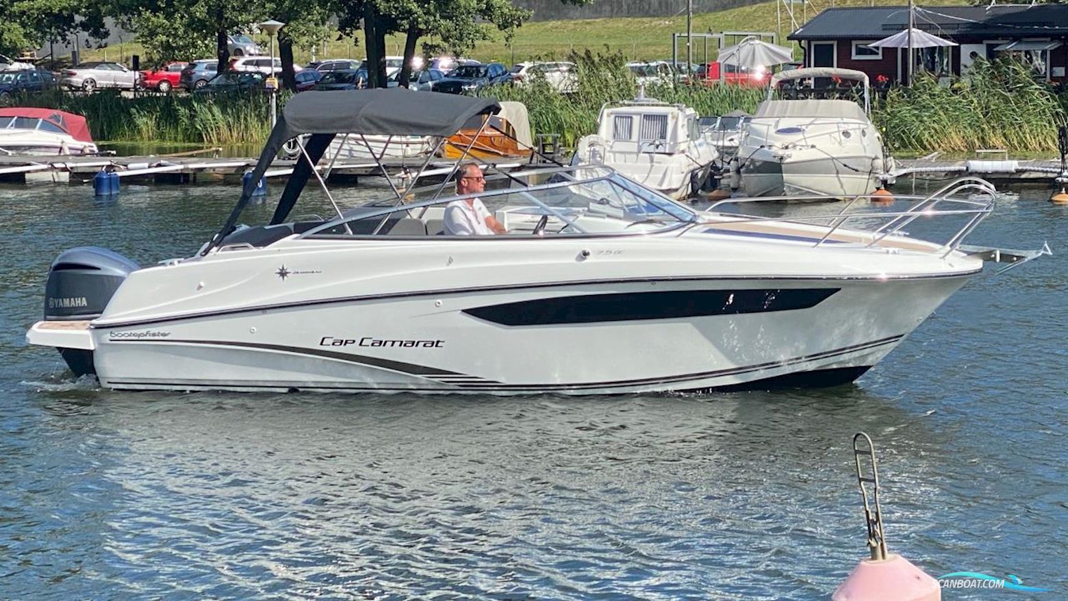 Jeanneau Motorbåt Cap Camarat 7.5 DC Motorboten 2019, met  Yamaha motor, Sweden