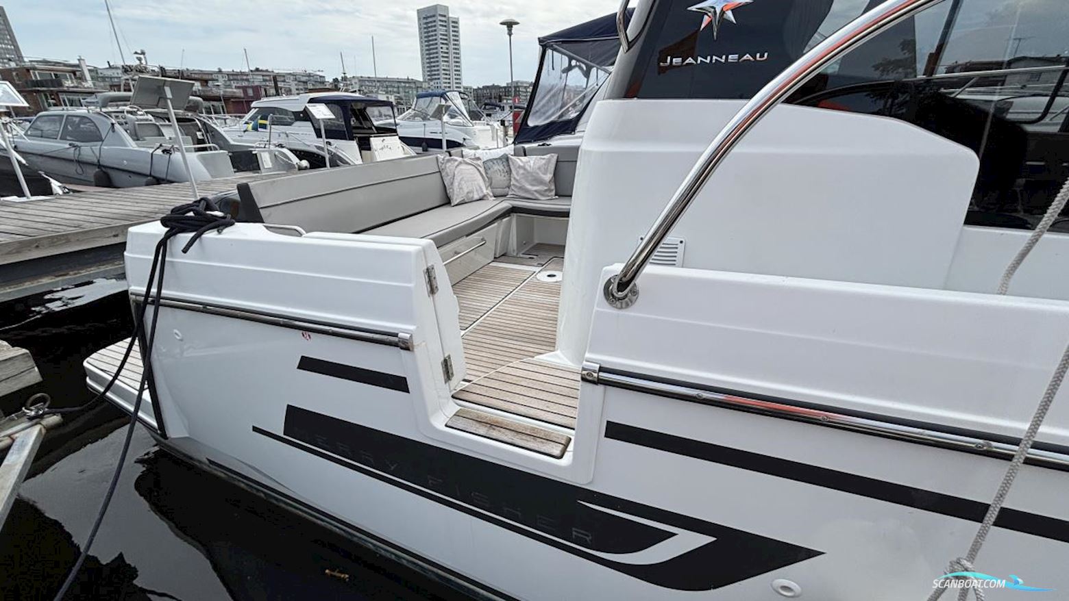 Jeanneau Motorbåt Merry Fisher 1095