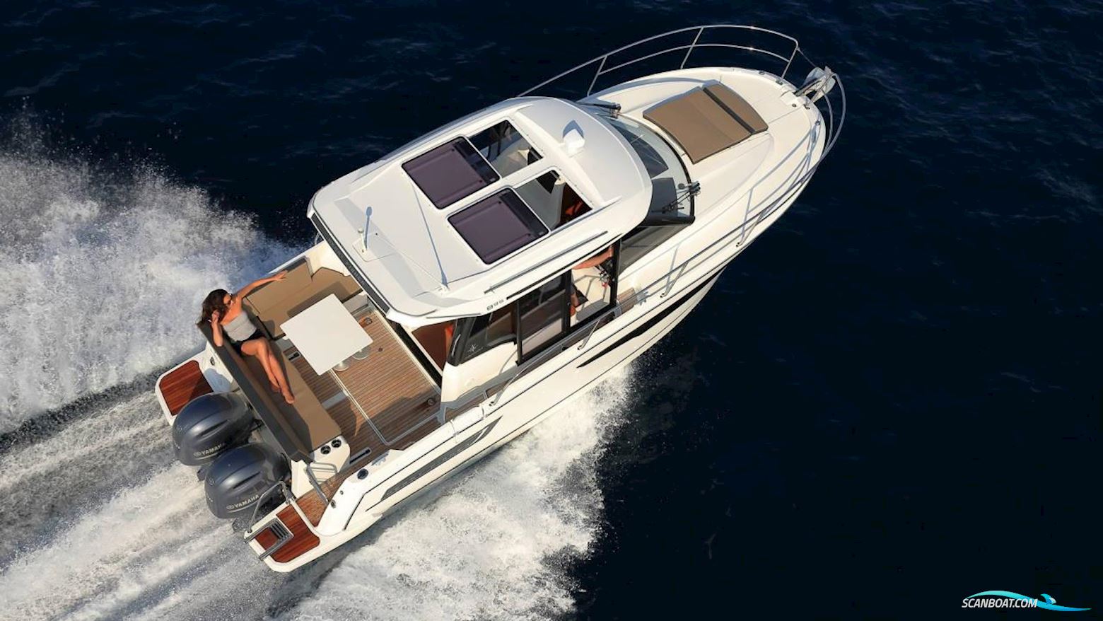 JEANNEAU MOTORBÅT MERRY FISHER 895