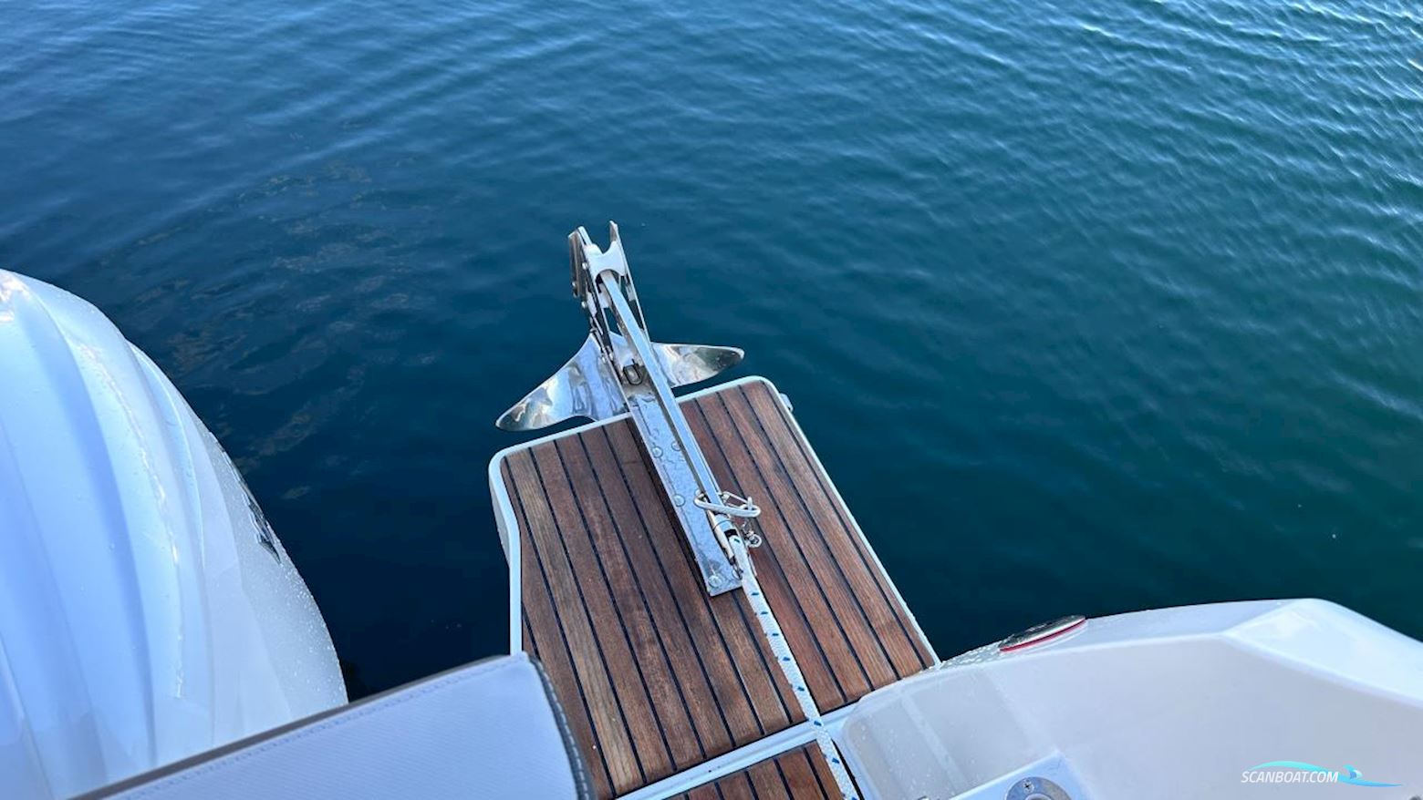 JEANNEAU MOTORBÅT MERRY FISHER 895