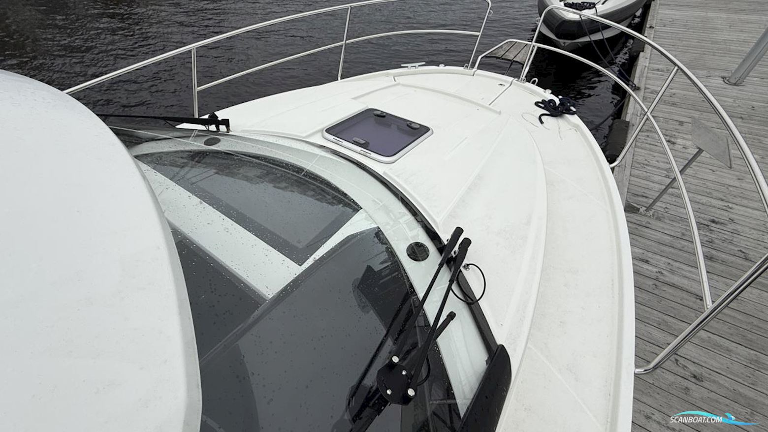 JEANNEAU MOTORBÅT MERRY FISHER 895