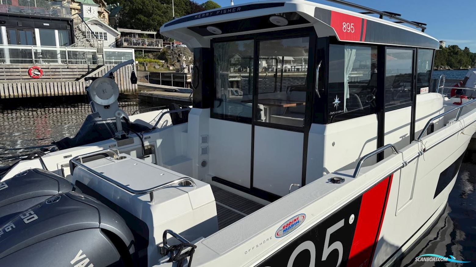 JEANNEAU MOTORBÅT MERRY FISHER 895 SPORT