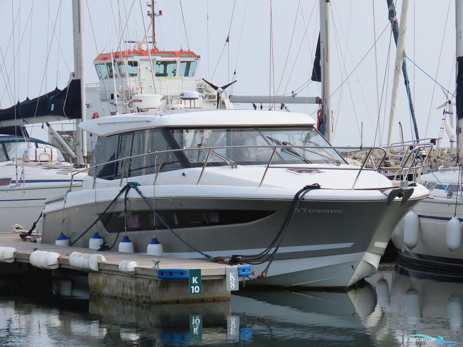 Jeanneau NC 11 Motorboten 2013, met Volvo Penta motor, United Kingdom