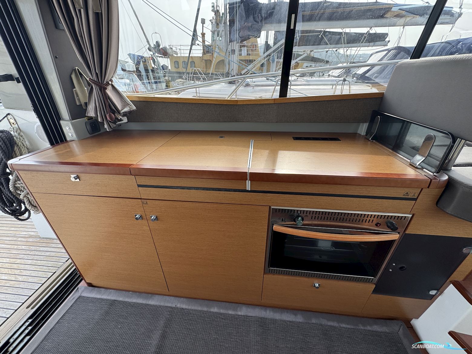 Jeanneau NC 11
