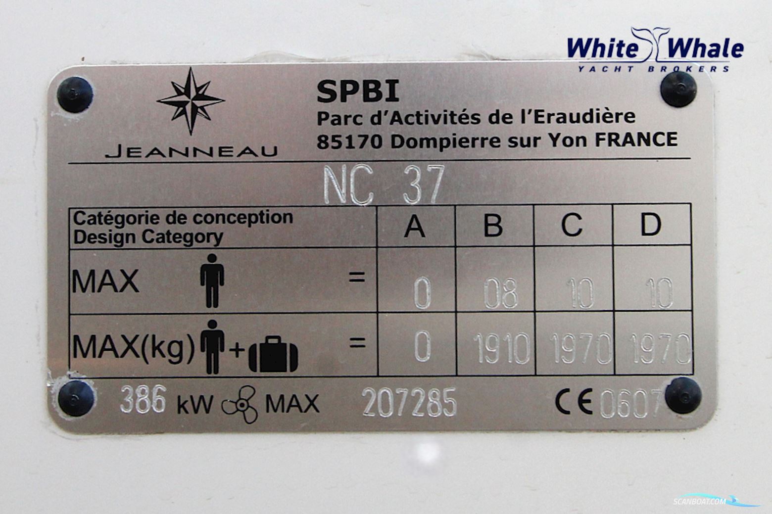 Jeanneau NC 37