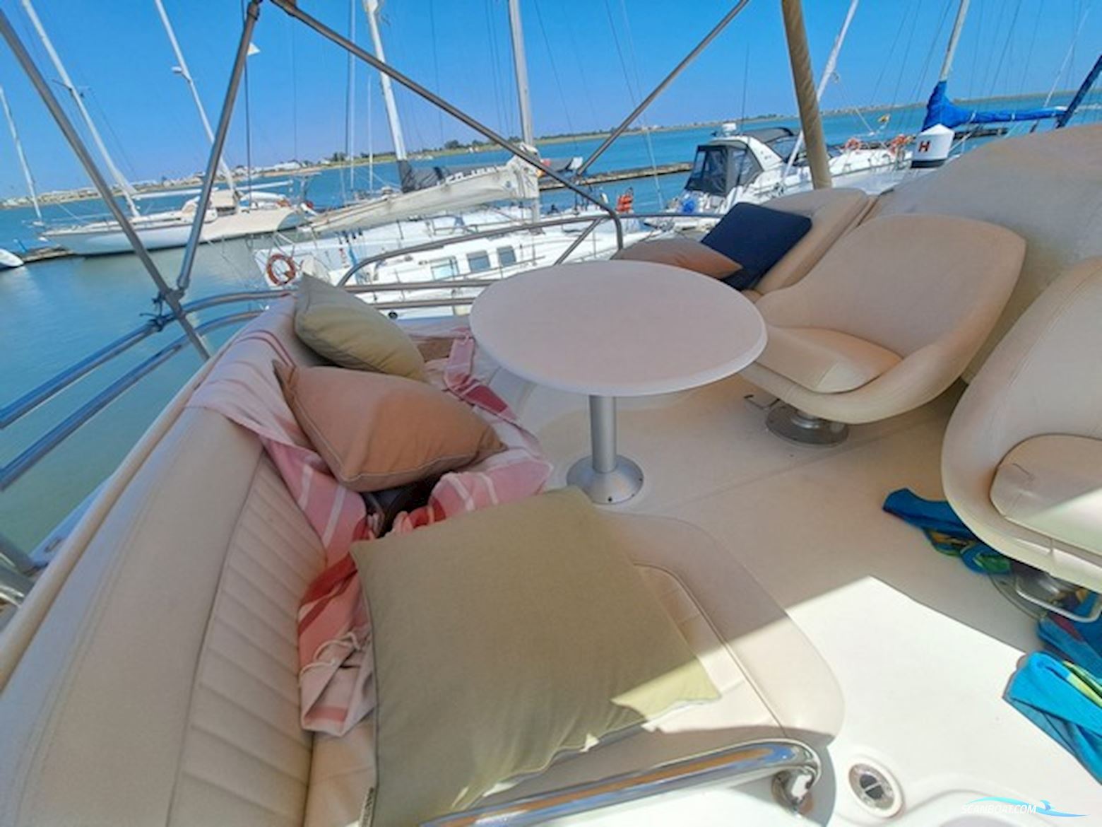 Jeanneau Prestige 32 Fly