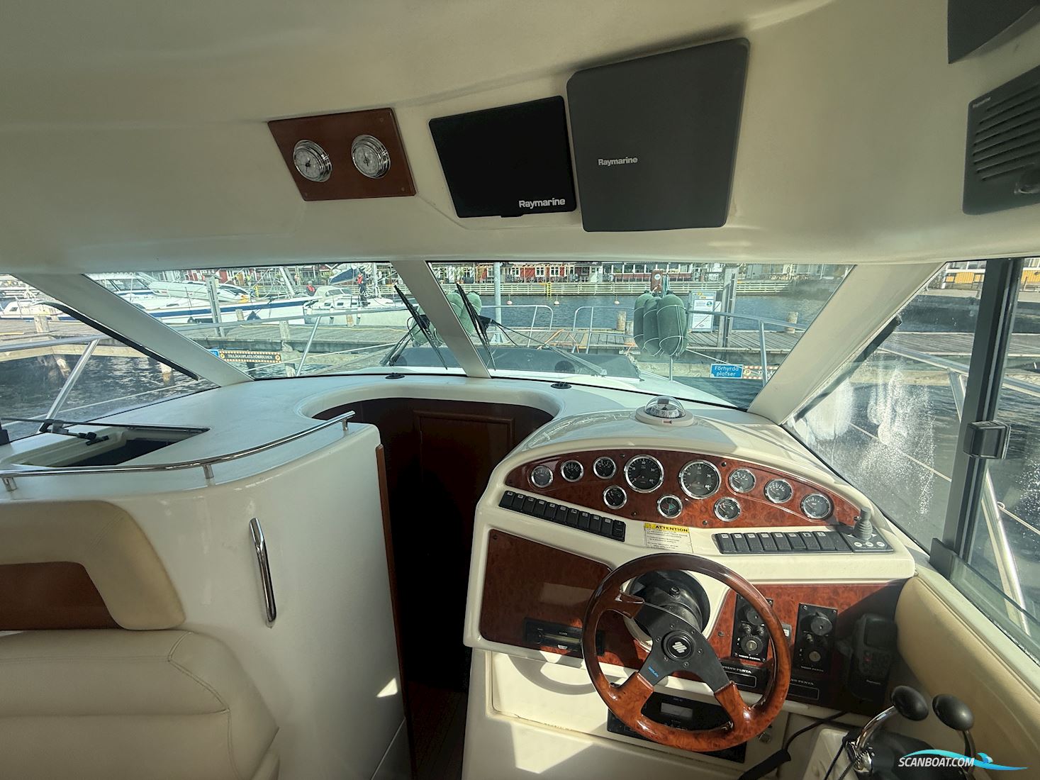 Jeanneau Prestige 32 Fly