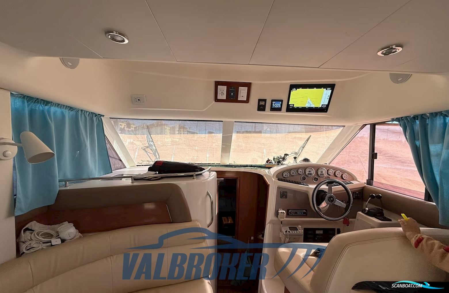 Jeanneau Prestige 32'