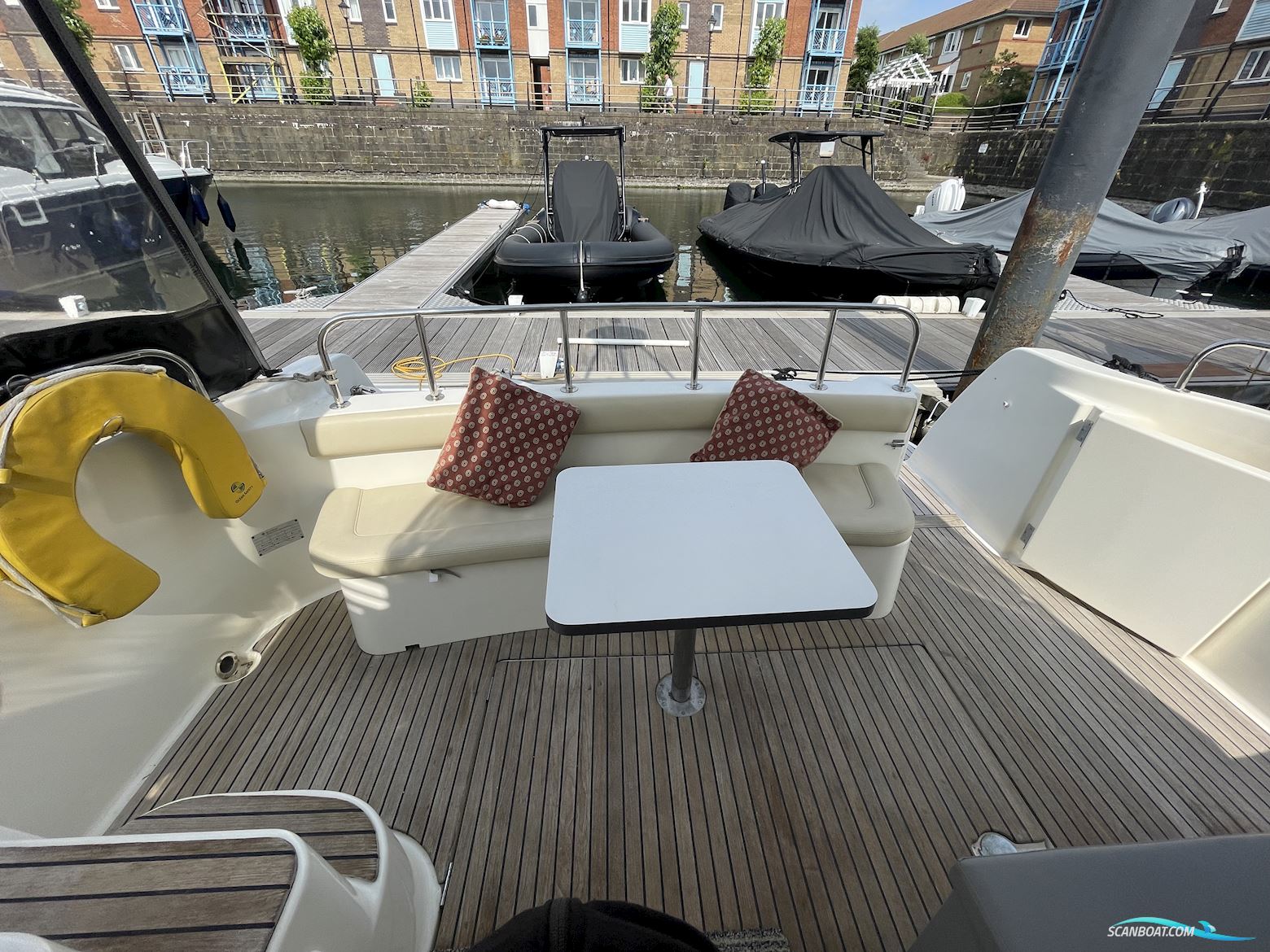Jeanneau Prestige 32