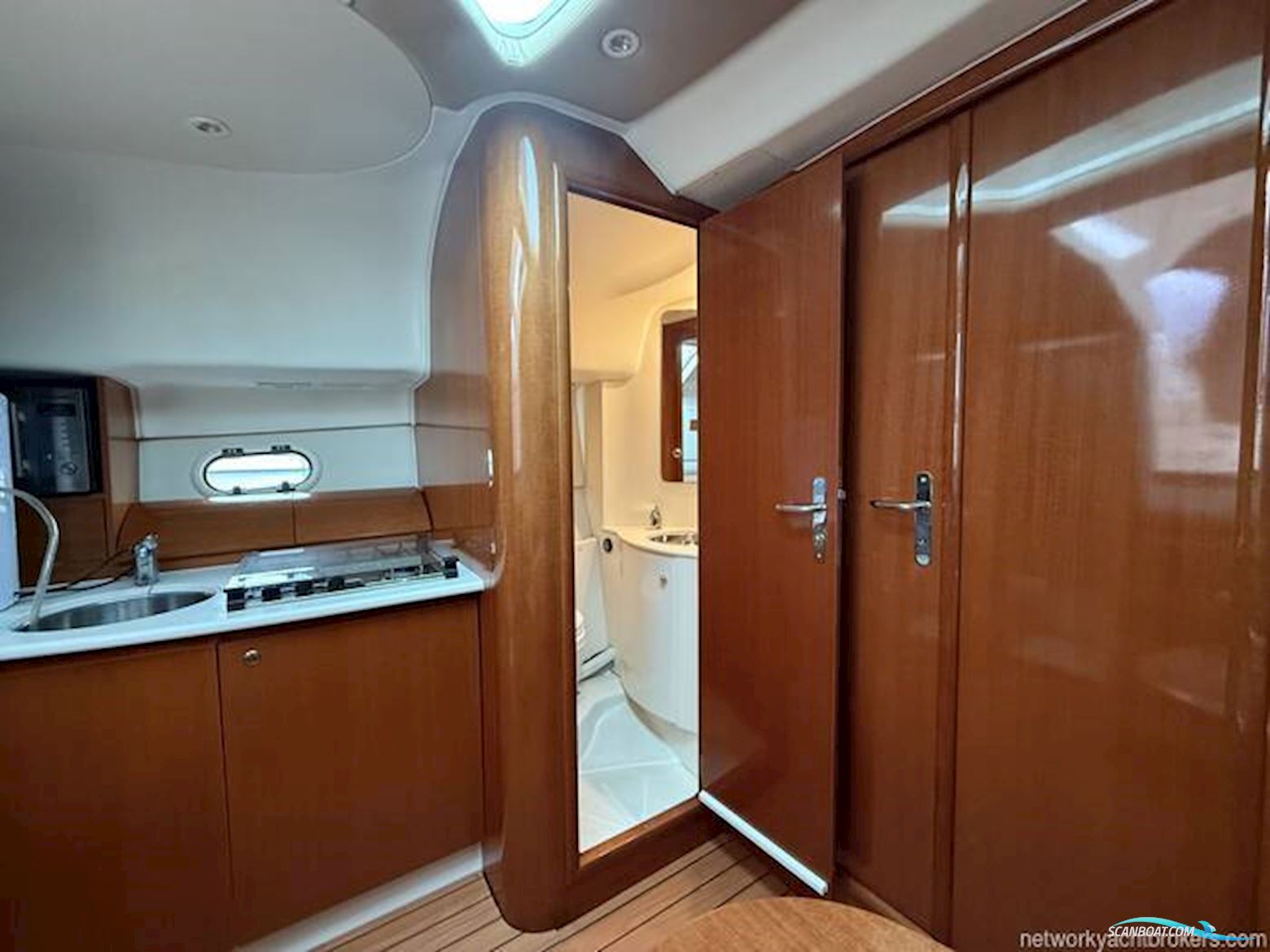 Jeanneau Prestige 34 S Hardtop