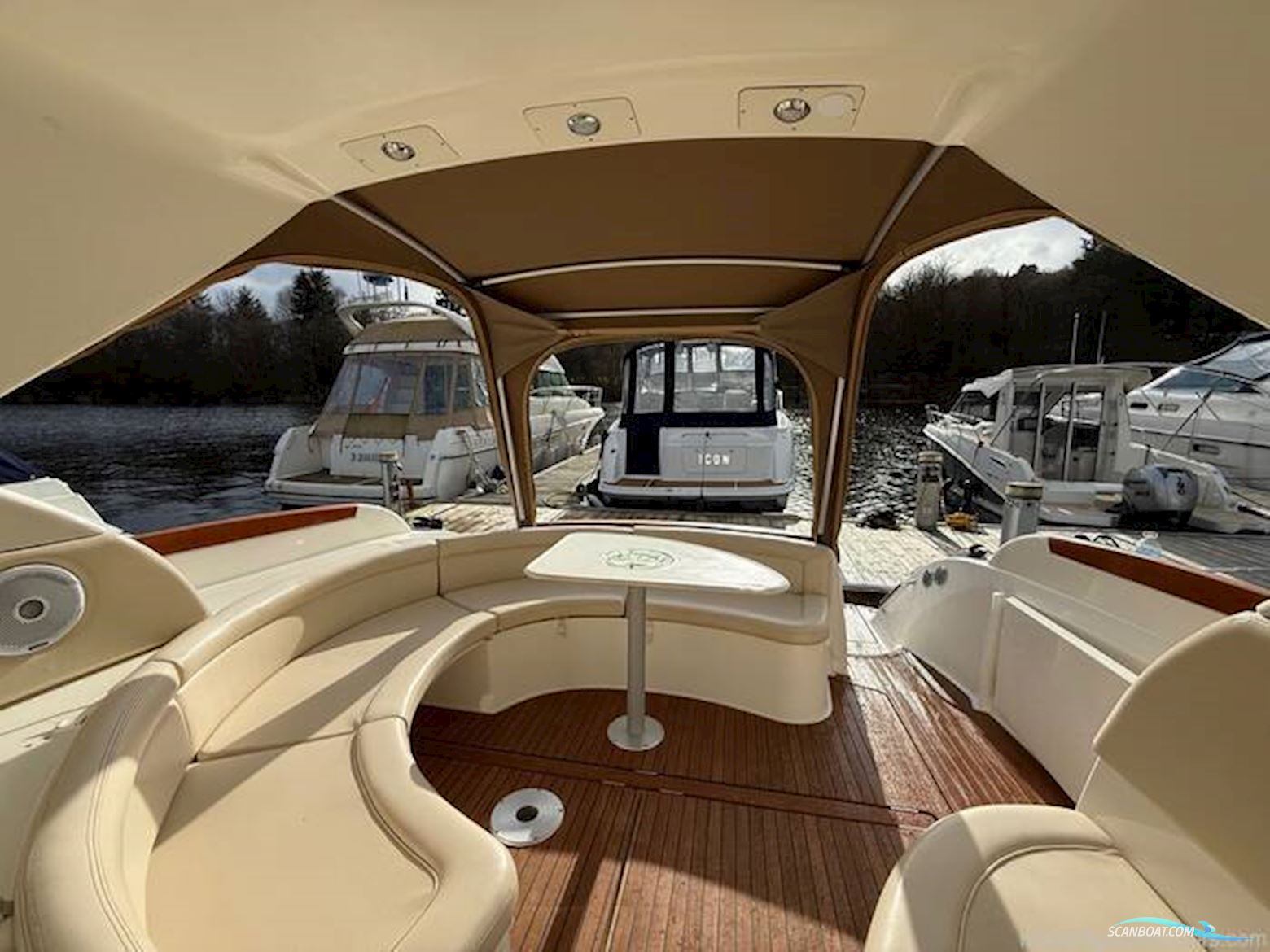 Jeanneau Prestige 34 S Hardtop