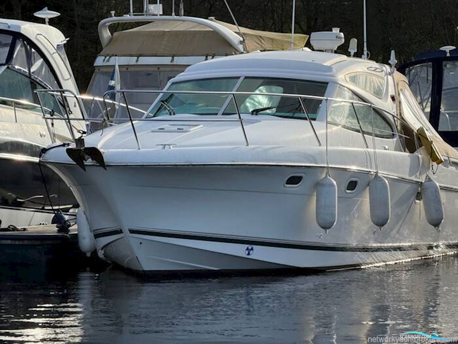 Jeanneau Prestige 34 S Hardtop