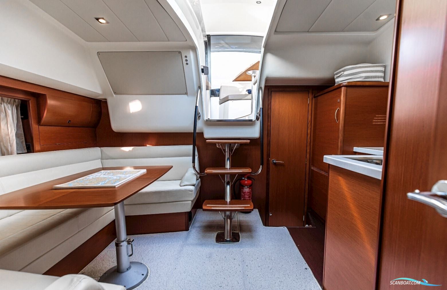 Jeanneau Prestige 390 S