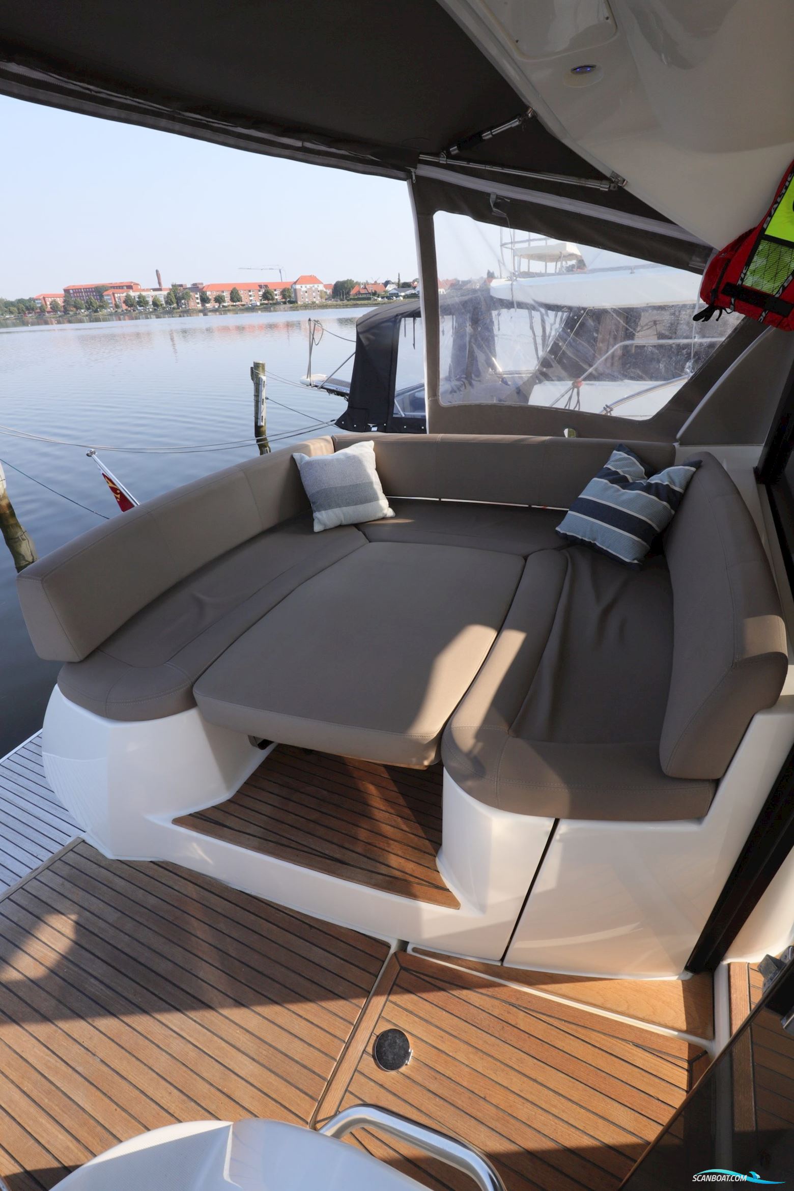 Jeanneau Prestige 390S