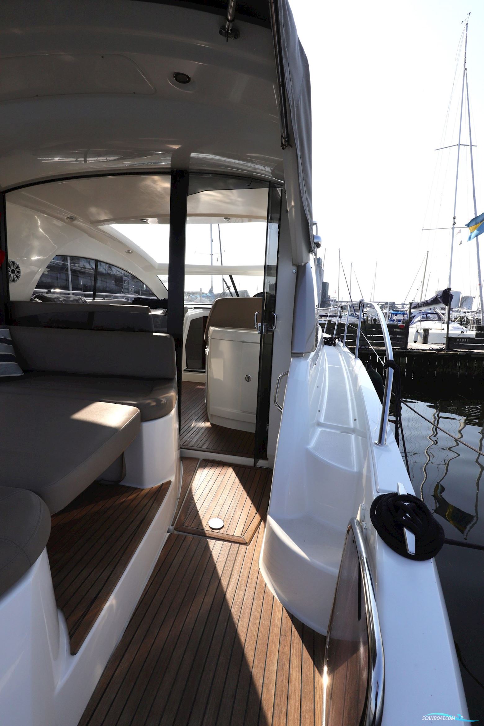 Jeanneau Prestige 390S