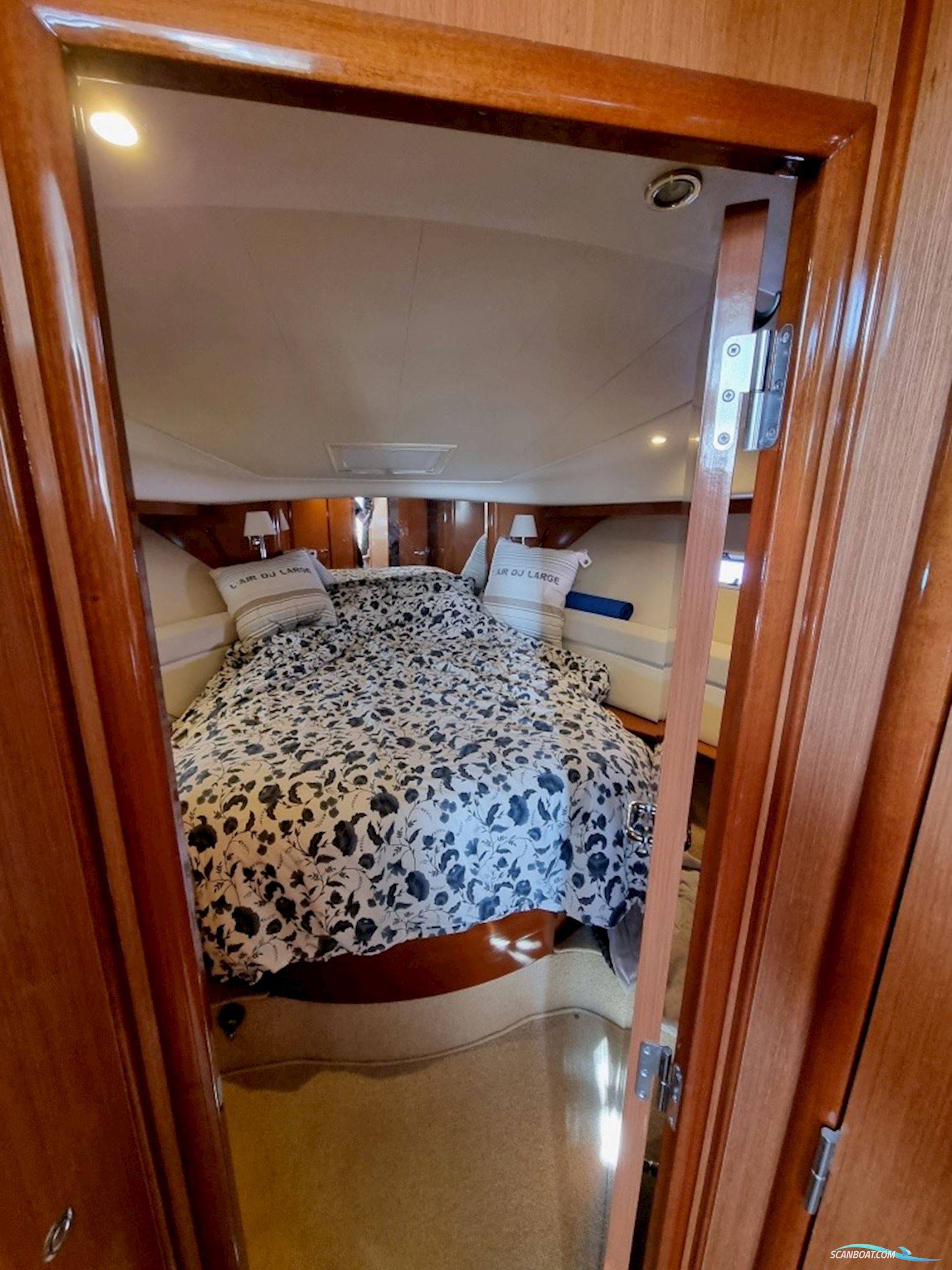 Jeanneau Prestige 42 Flybridge