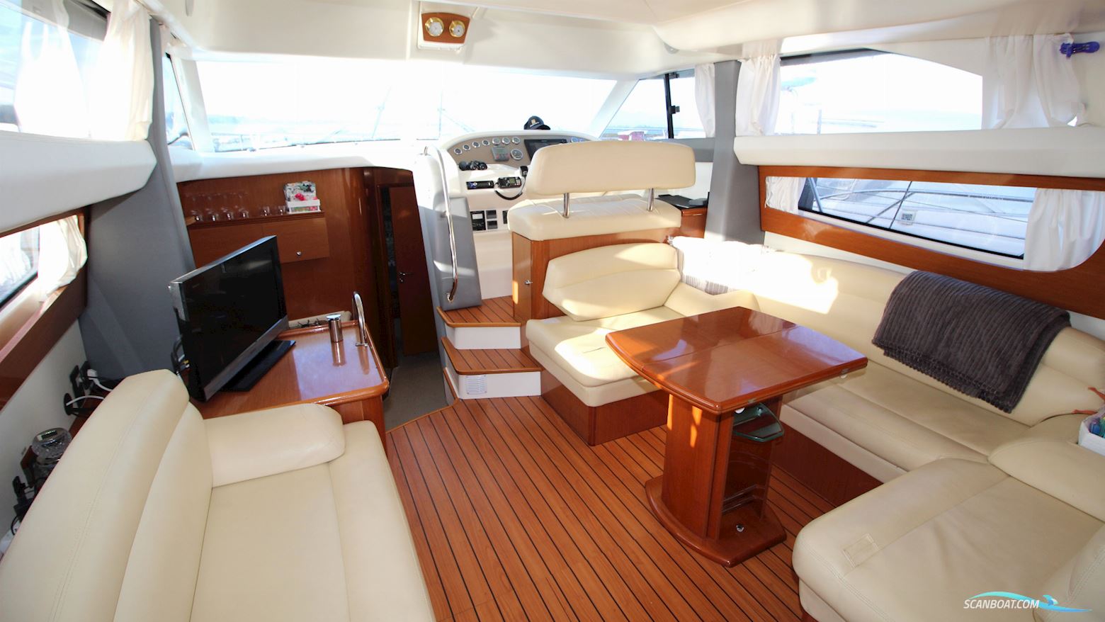 Jeanneau Prestige 42