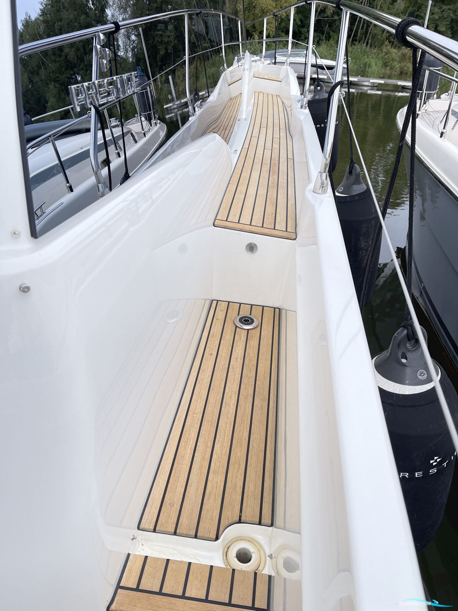 Jeanneau Prestige 420 Flybridge