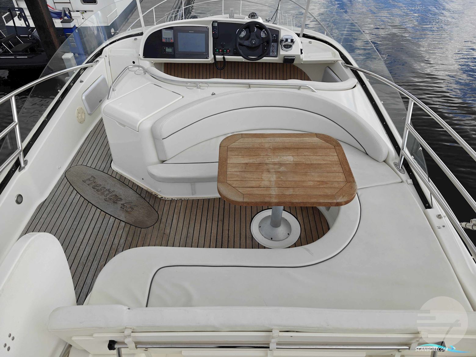 Jeanneau Prestige 46 Flybridge