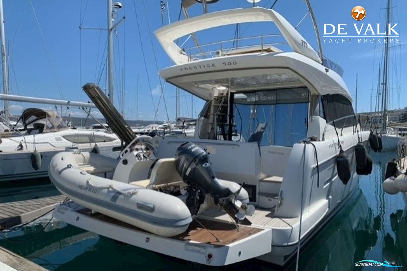 Jeanneau Prestige 50.