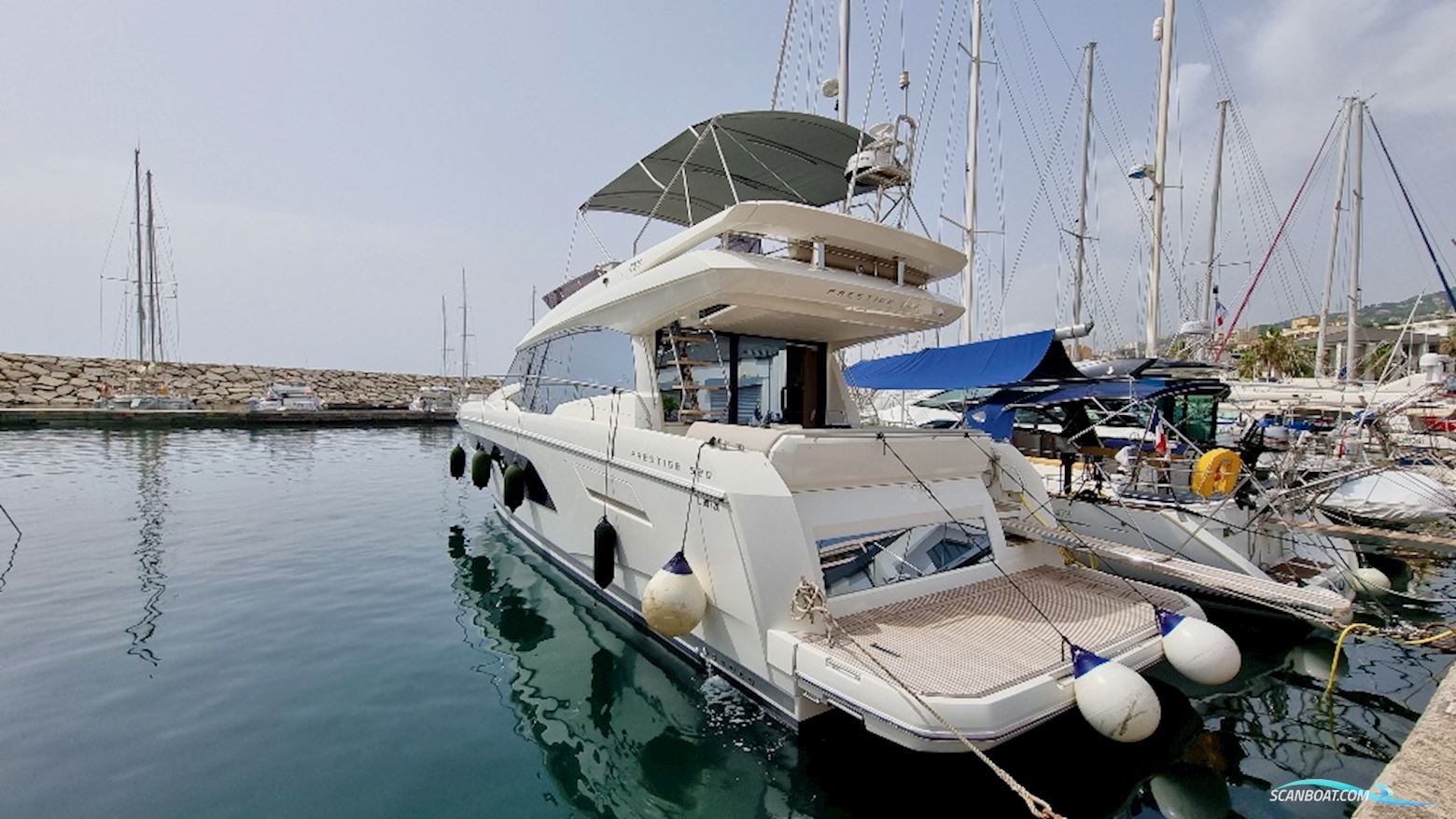 Jeanneau Prestige 520 Fly Motorboten 2020, met Volvo Penta D6 480 Ips650 motor, France