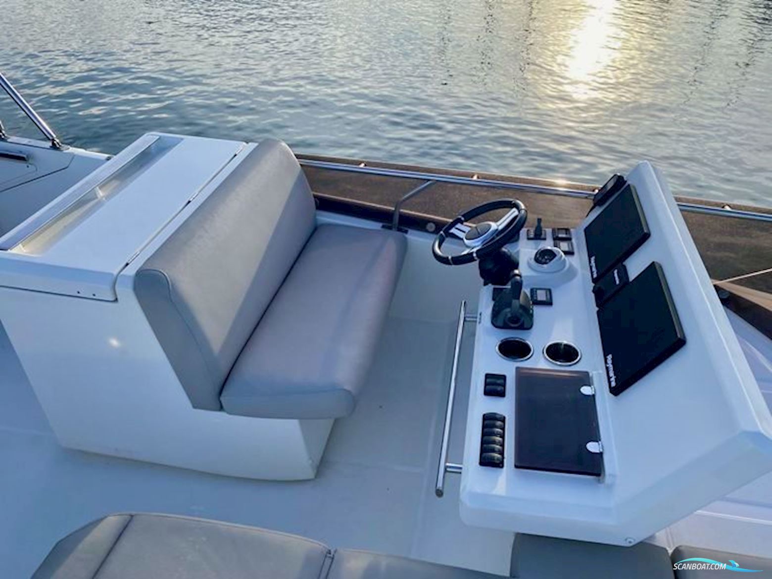 Jeanneau Prestige 520 Fly