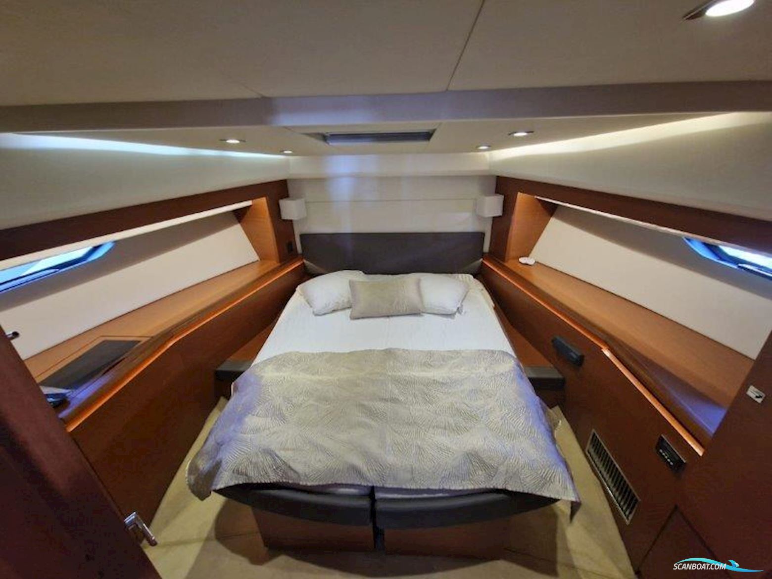 Jeanneau Prestige 550