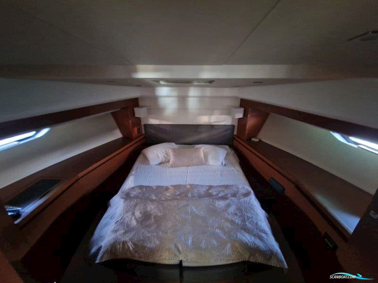 Jeanneau Prestige 550