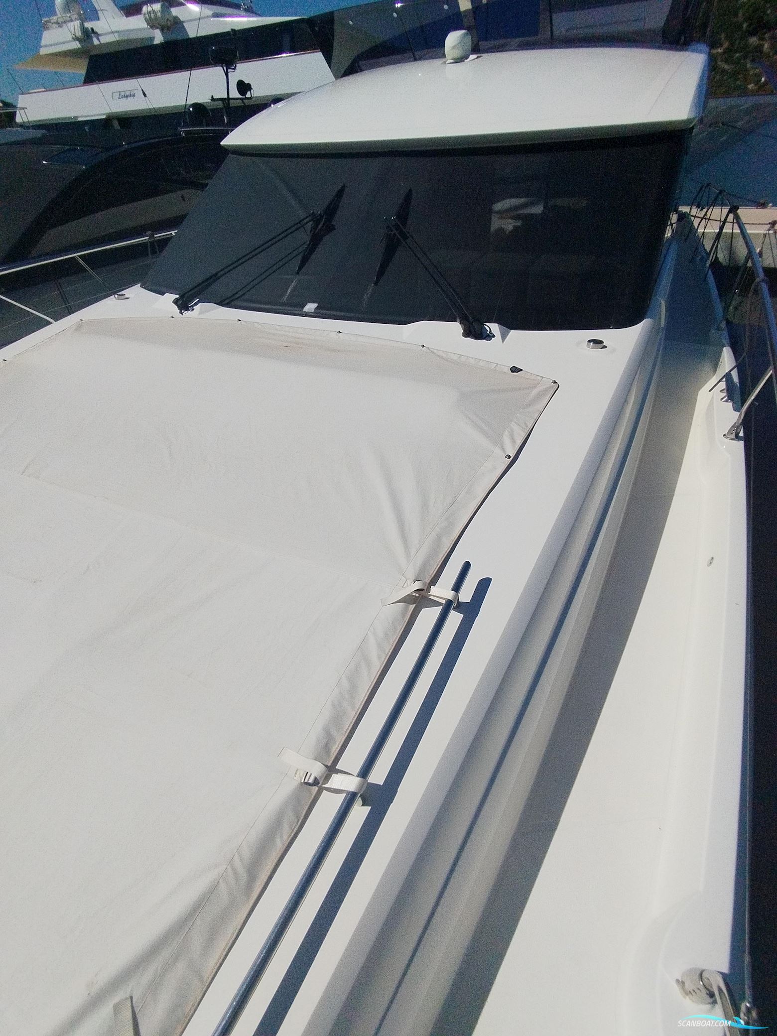 Jeanneau Prestige 590