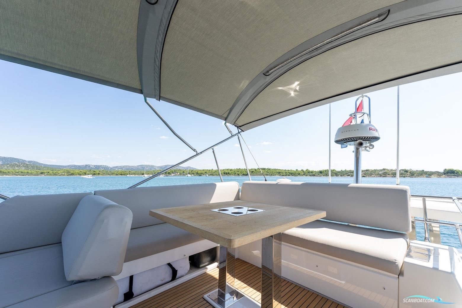 Jeanneau Prestige 590