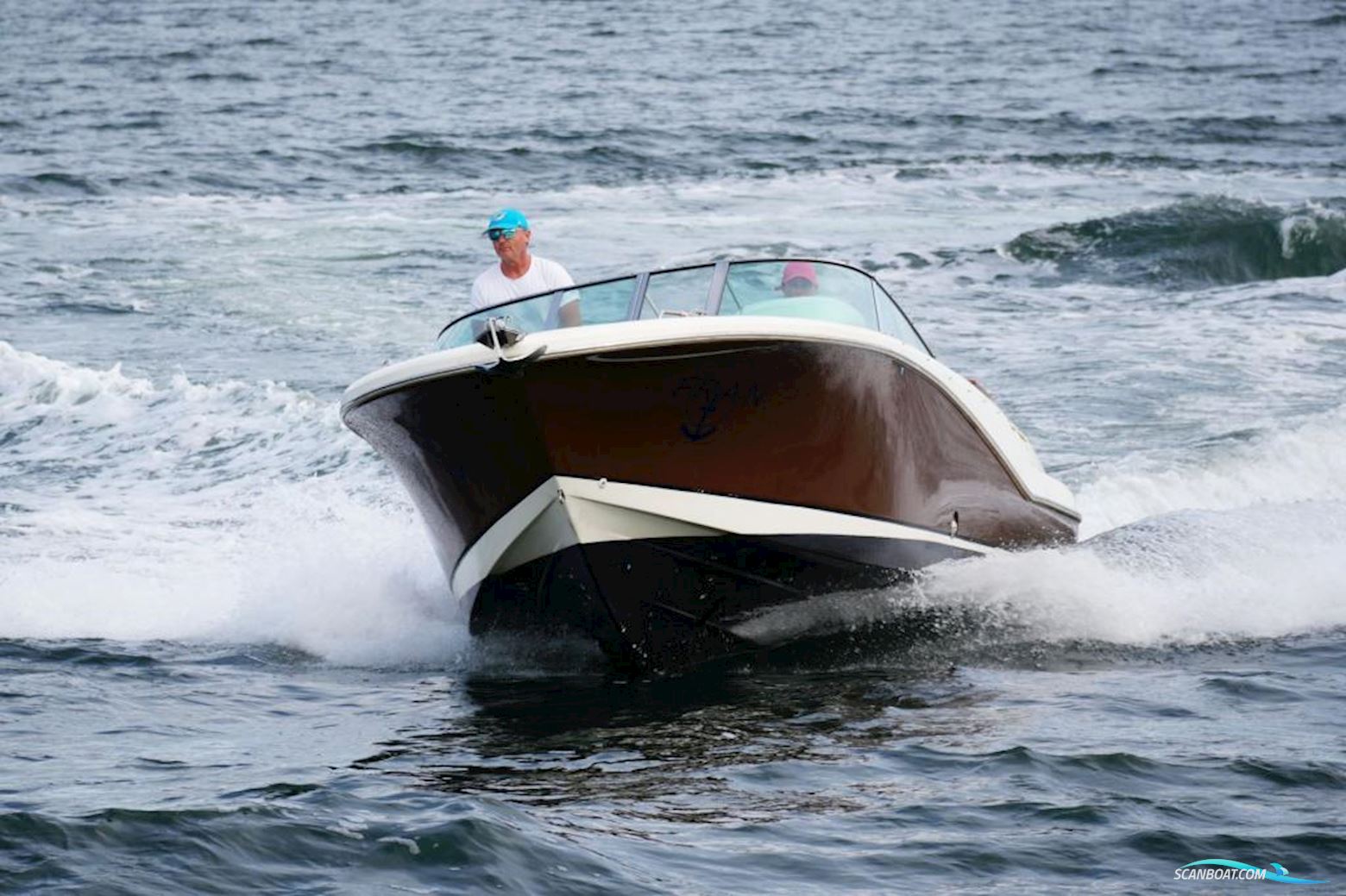 Jeanneau Runabout 755