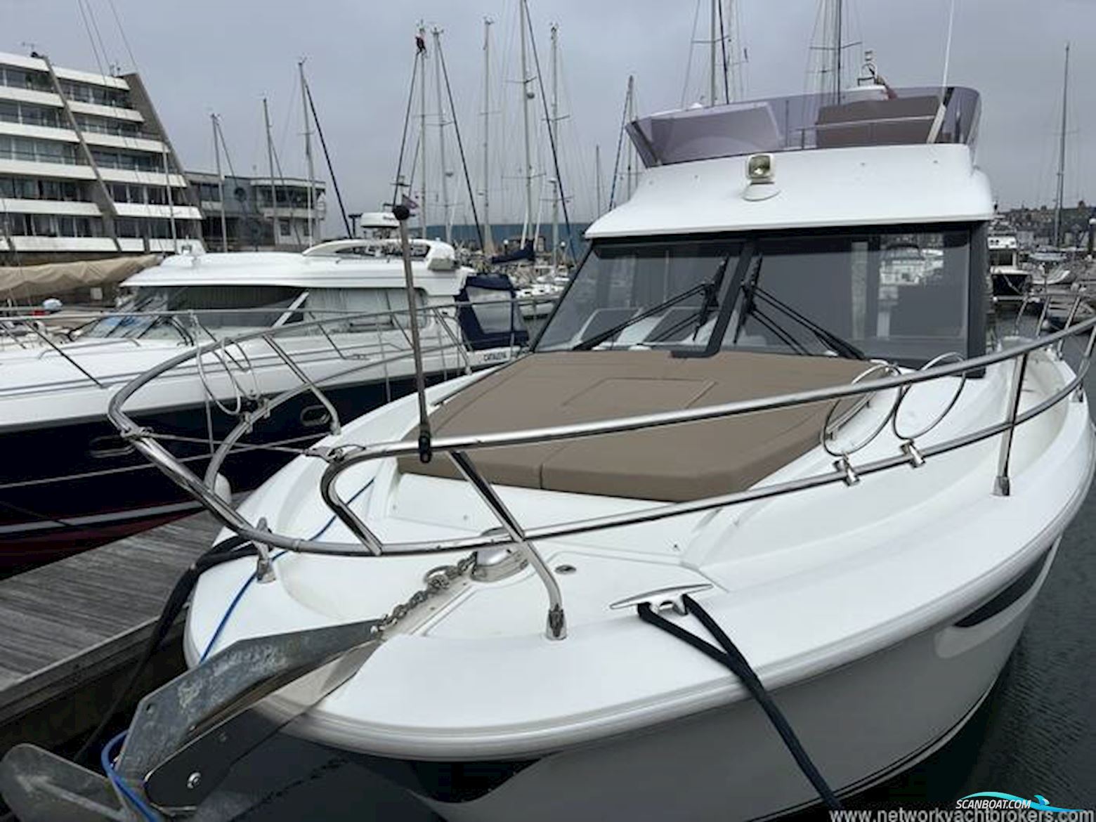 Jeanneau Velasco 37