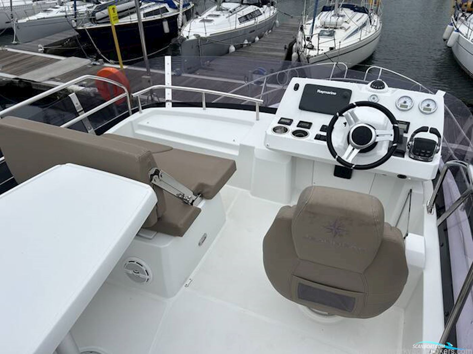 Jeanneau Velasco 37