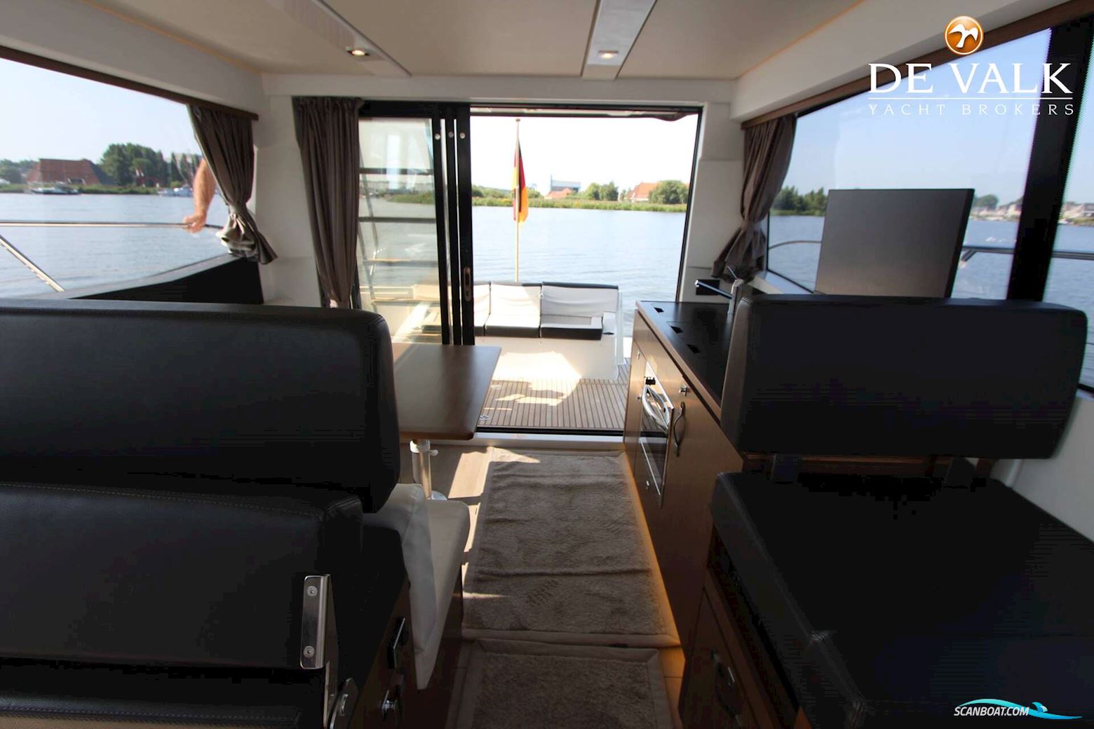 Jeanneau Velasco 37F