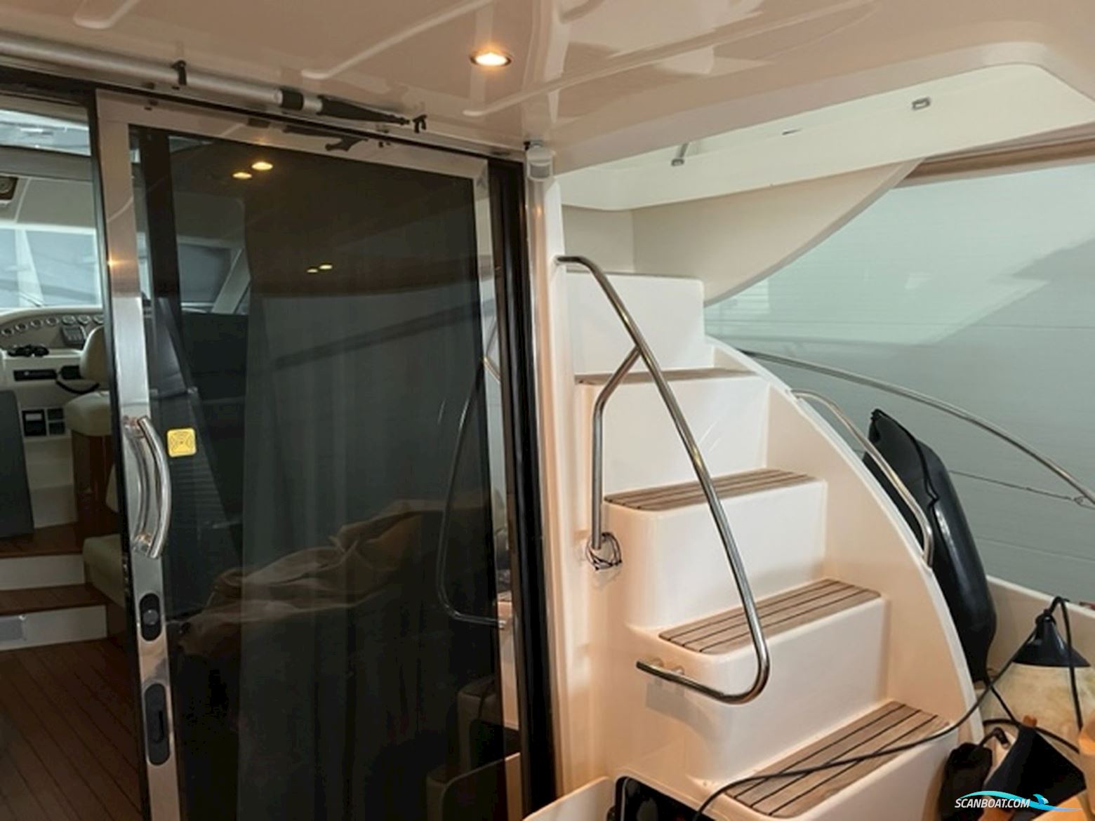 Jenneau prestige 42