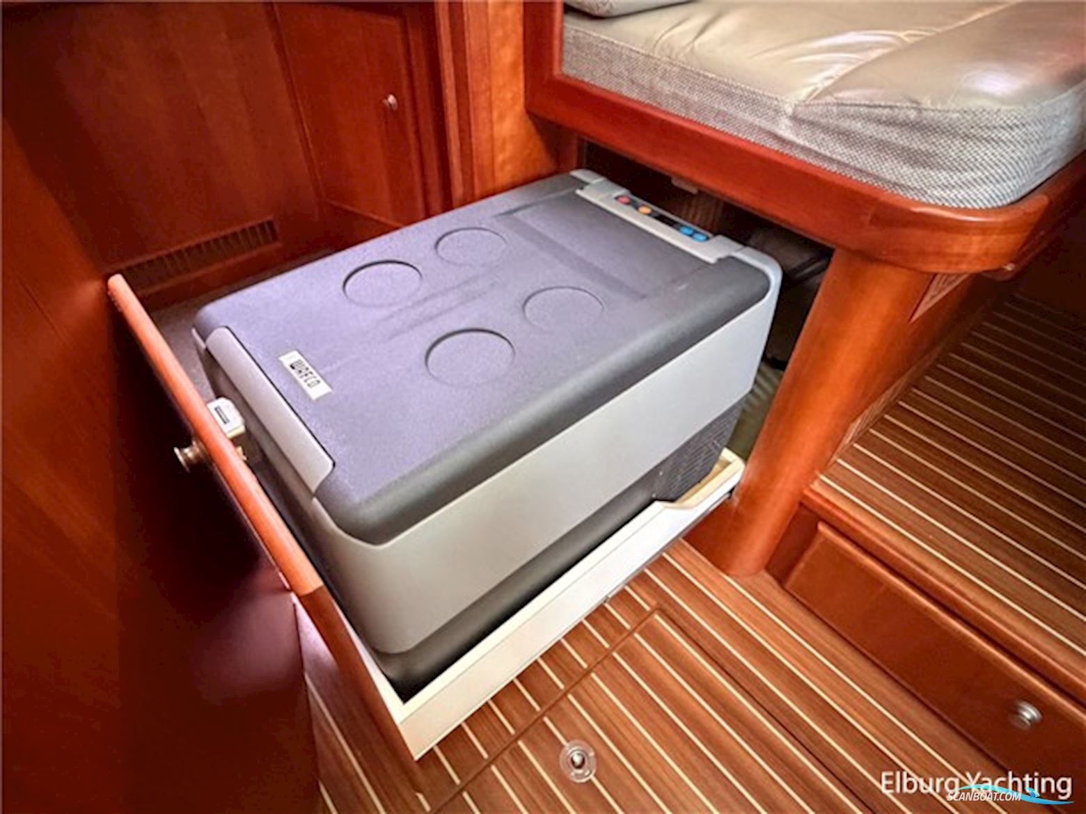 Jetten 40 AC-RS