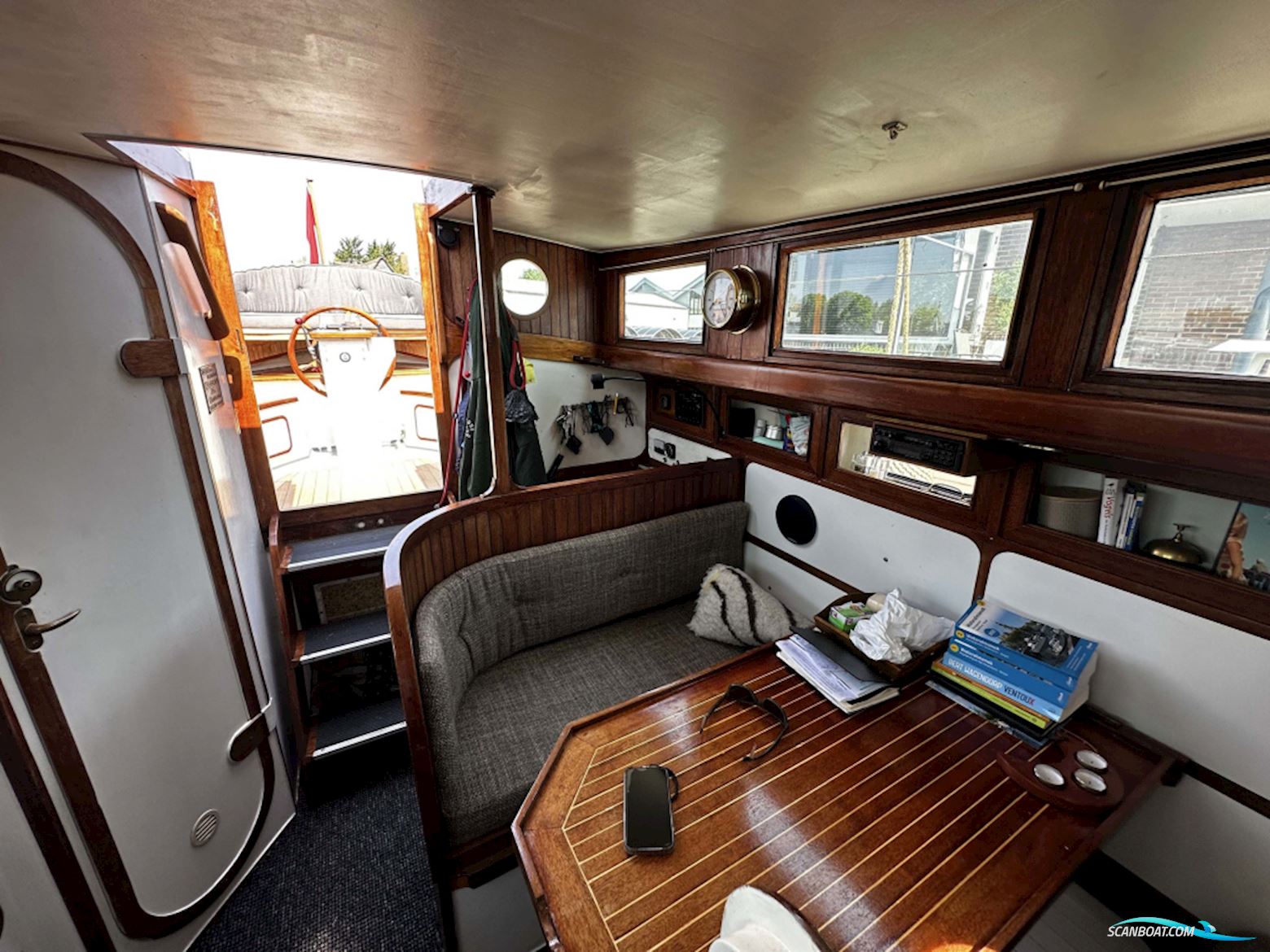 KAJUITSLOEP Ex-reddingssloep