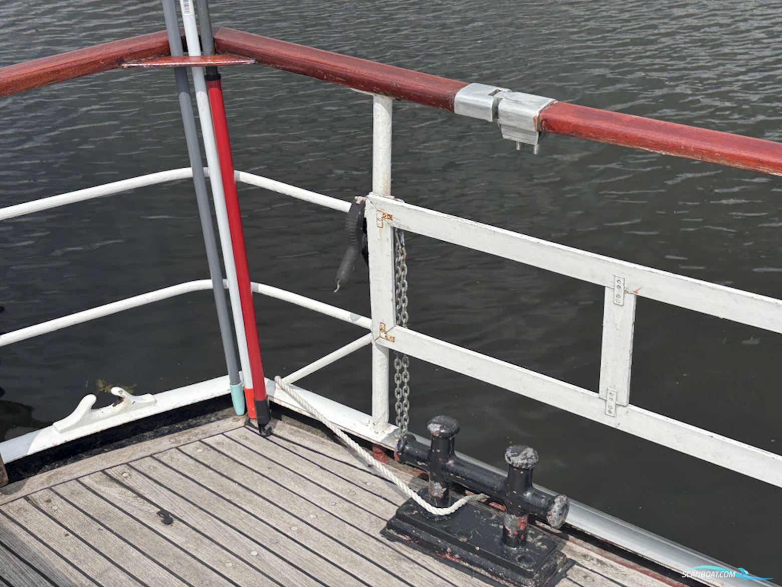 Klassiek Motorjacht - Directievaartuig