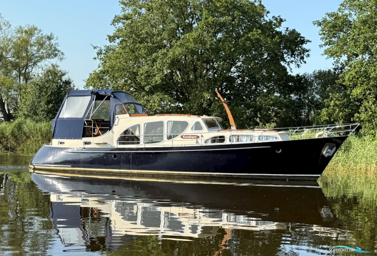 Klassiek Rondspant Motoryacht  1280
