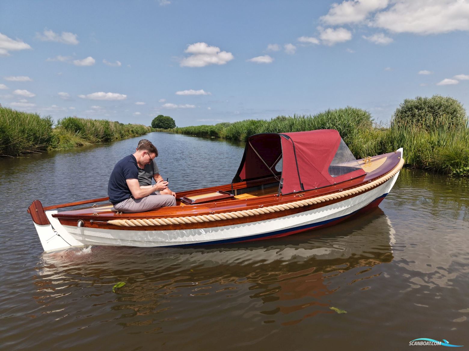 Klassieke Mahoniehouten Sloep 6.20