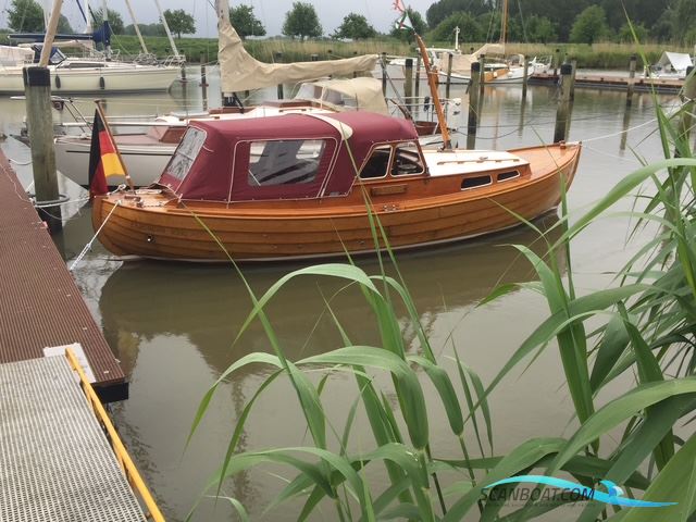 Klassisches Tuckerboot