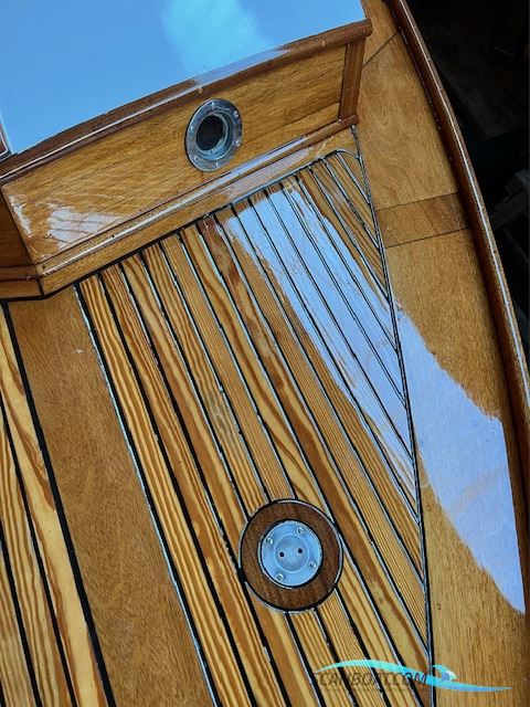 Klassisches Tuckerboot