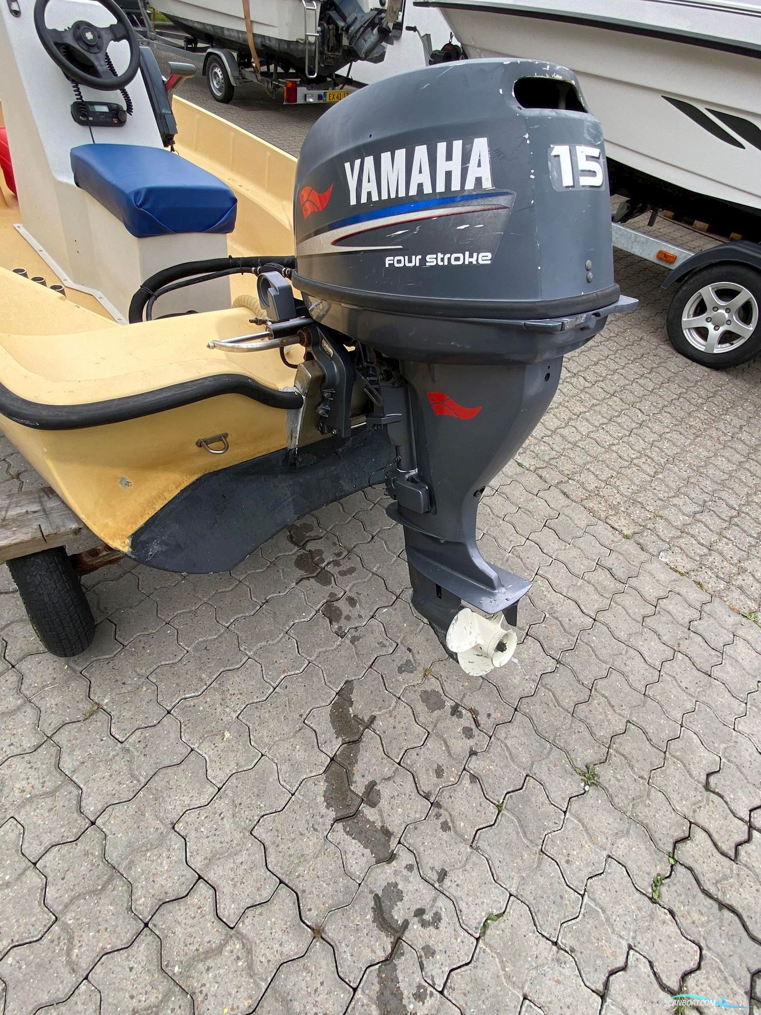 KMV WHIT Jolle med 15 hk Yamaha