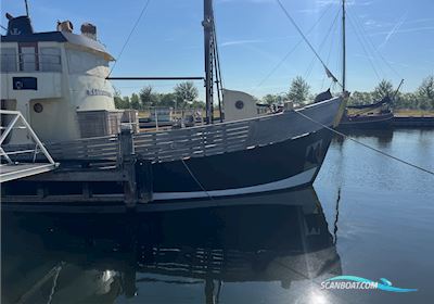 Kotter Motorboten 1974, met Caterpillar motor, The Netherlands