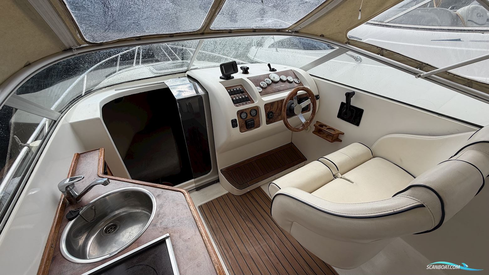 Laguna 7500